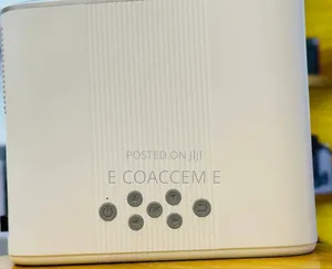 Hompow Smart Android Projector • 50,000 Ho•