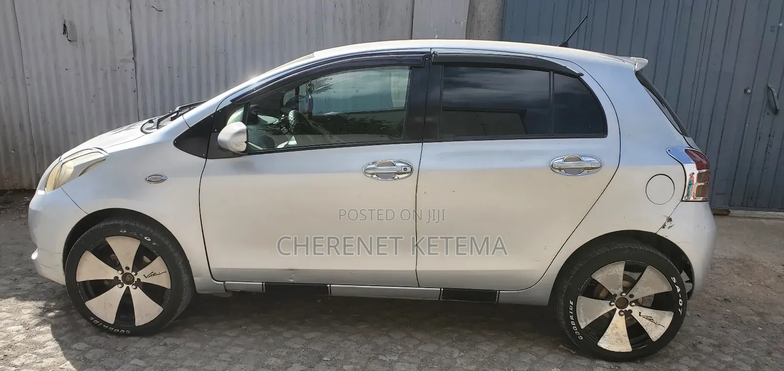 Toyota Yaris 1.0 VVT-i 2007 Silver