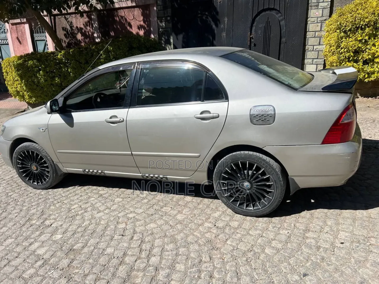 Toyota Corolla 2006 Gold