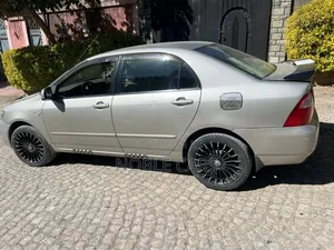 Toyota Corolla 2006 Gold