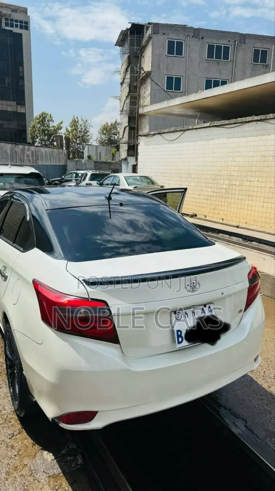 Toyota Yaris 2015 White