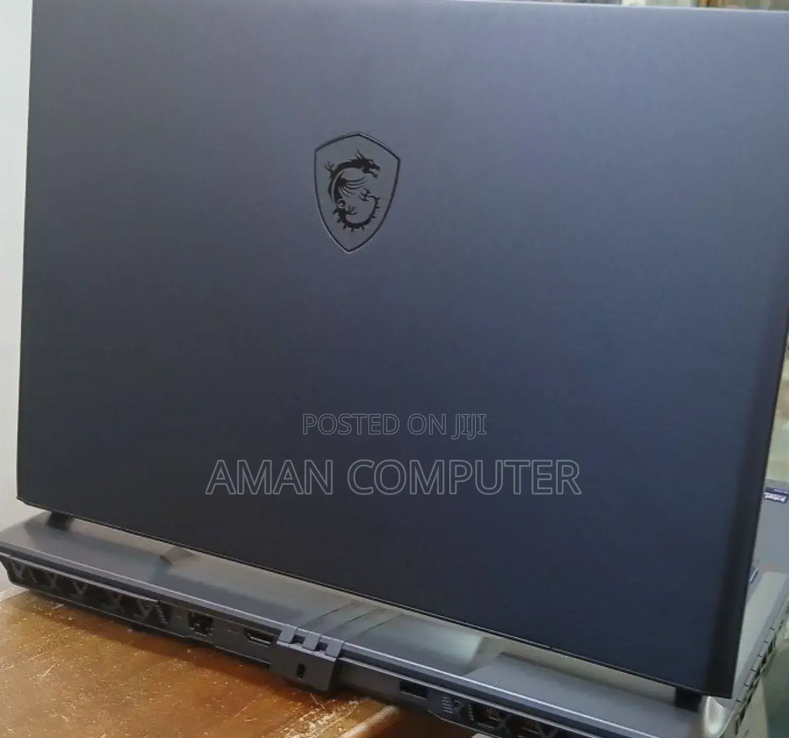 New Laptop MSI Vector 16 HX AI A2XWIG 16GB Intel Core Ultra 7 SSD 512GB