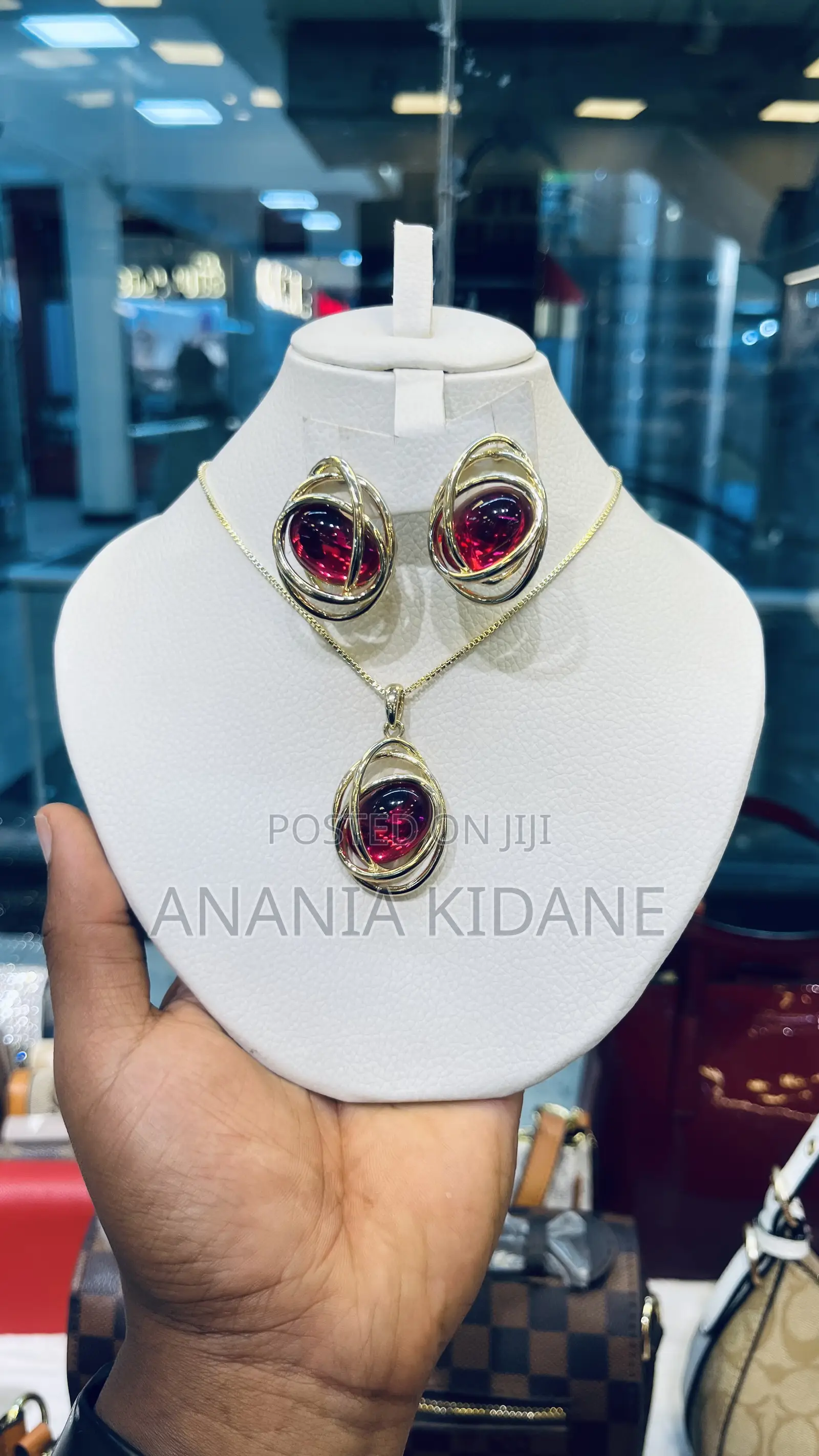 The Timeless Full Set Jewelry