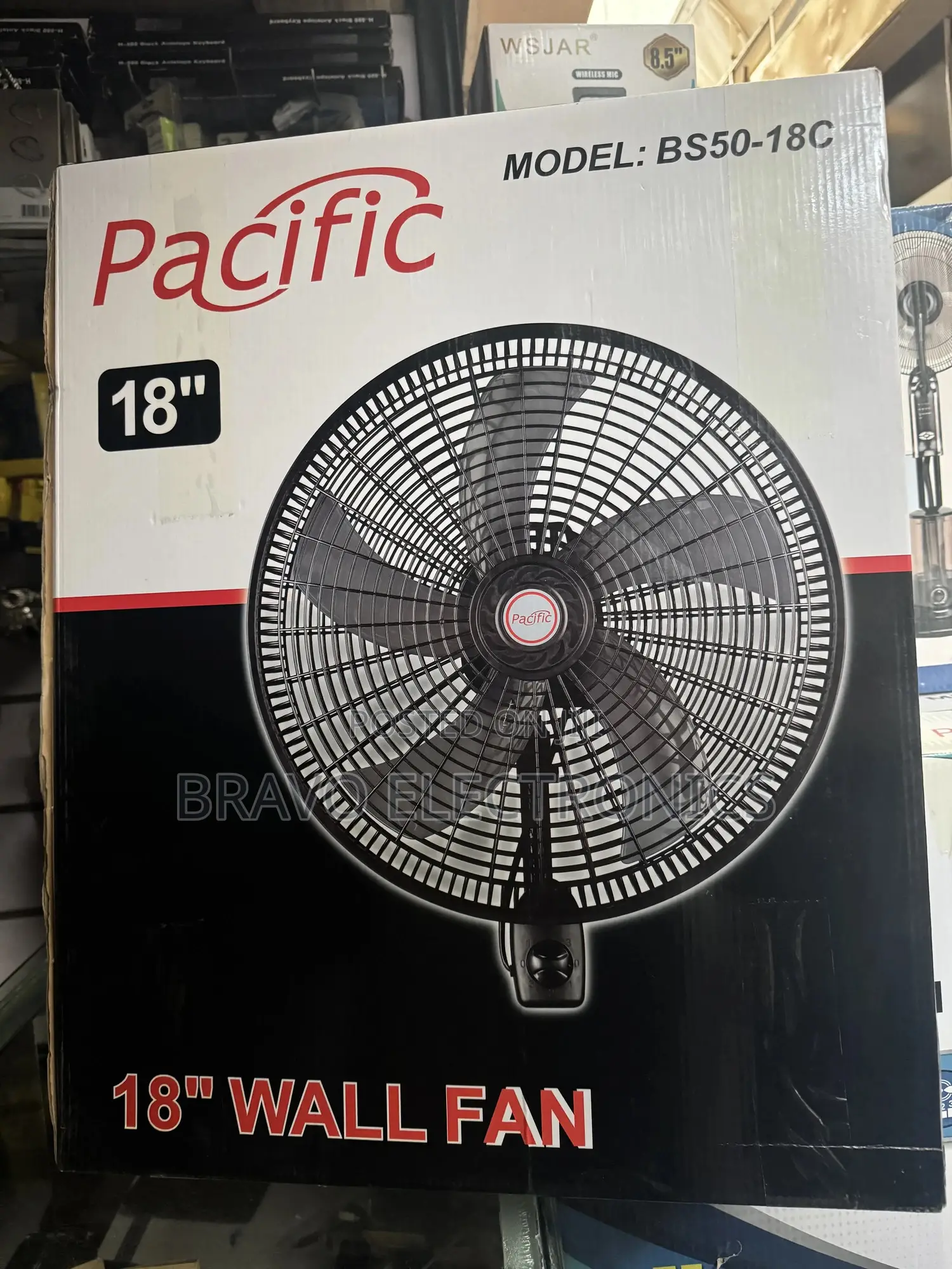 Pacific 18” Wall Fan – Ventilator | 5 Wings | Strong Silent