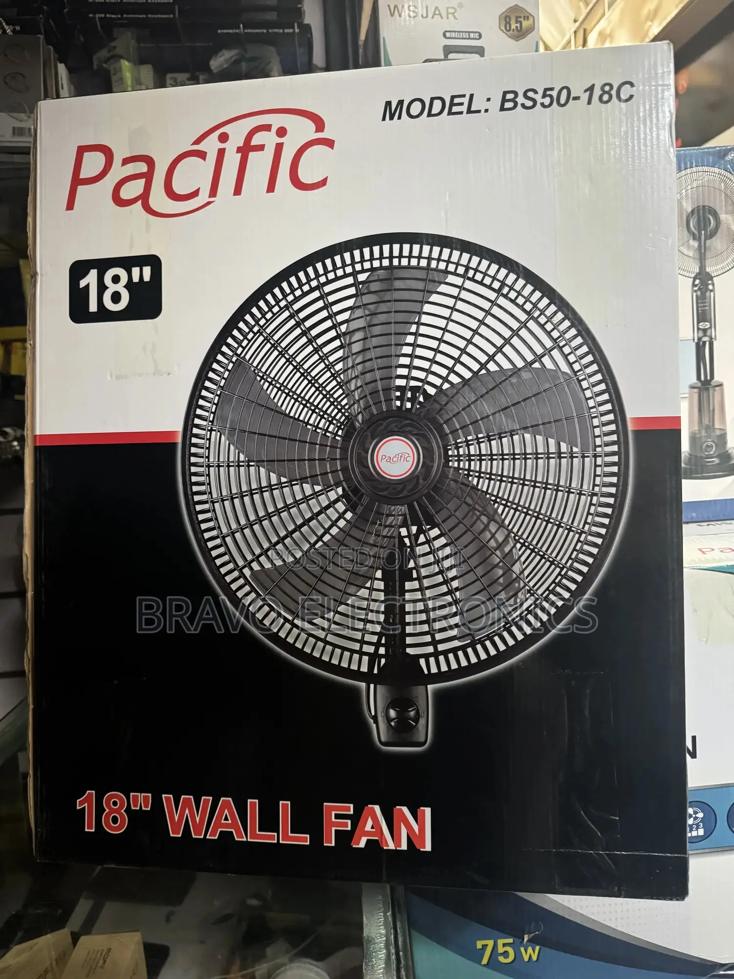 Pacific 18” Wall Fan – Ventilator | 5 Wings | Strong Silent