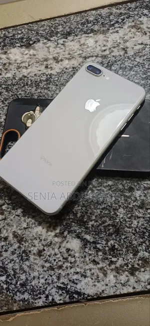 Apple iPhone 8 Plus 64 GB White