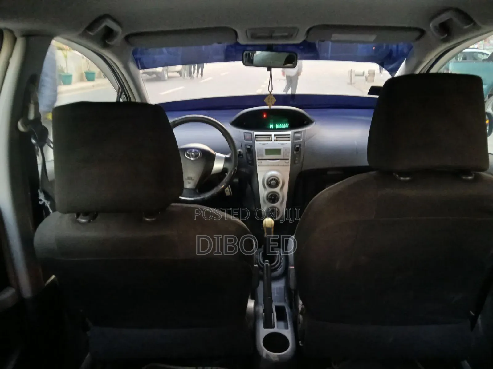 Toyota Yaris 2009 Silver