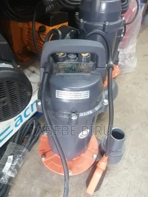 Leo. 1.5 Submersible Pump