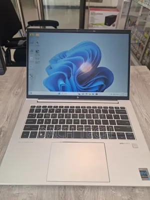 New Laptop HP EliteBook 840 G10 16GB Intel Core i7 SSD 1T