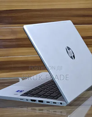New Laptop HP ProBook 450 16GB Intel Core Ultra 7 SSD 512GB