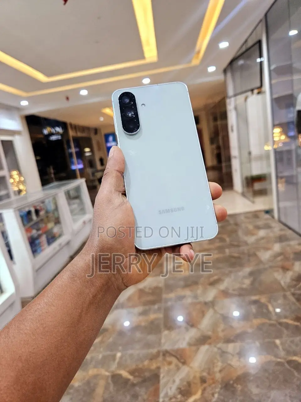 Samsung Galaxy A56 256 GB White