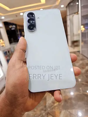 Samsung Galaxy A56 256 GB White