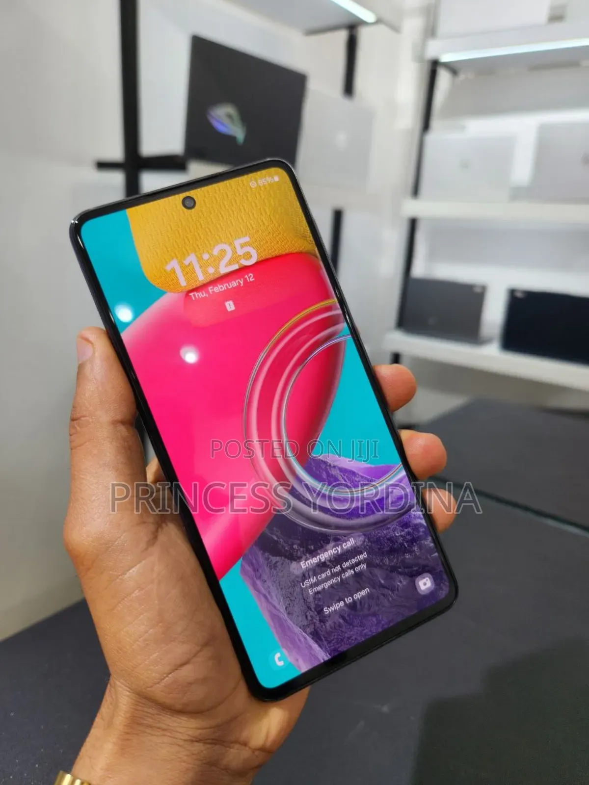 New Samsung Galaxy M53 128 GB Blue