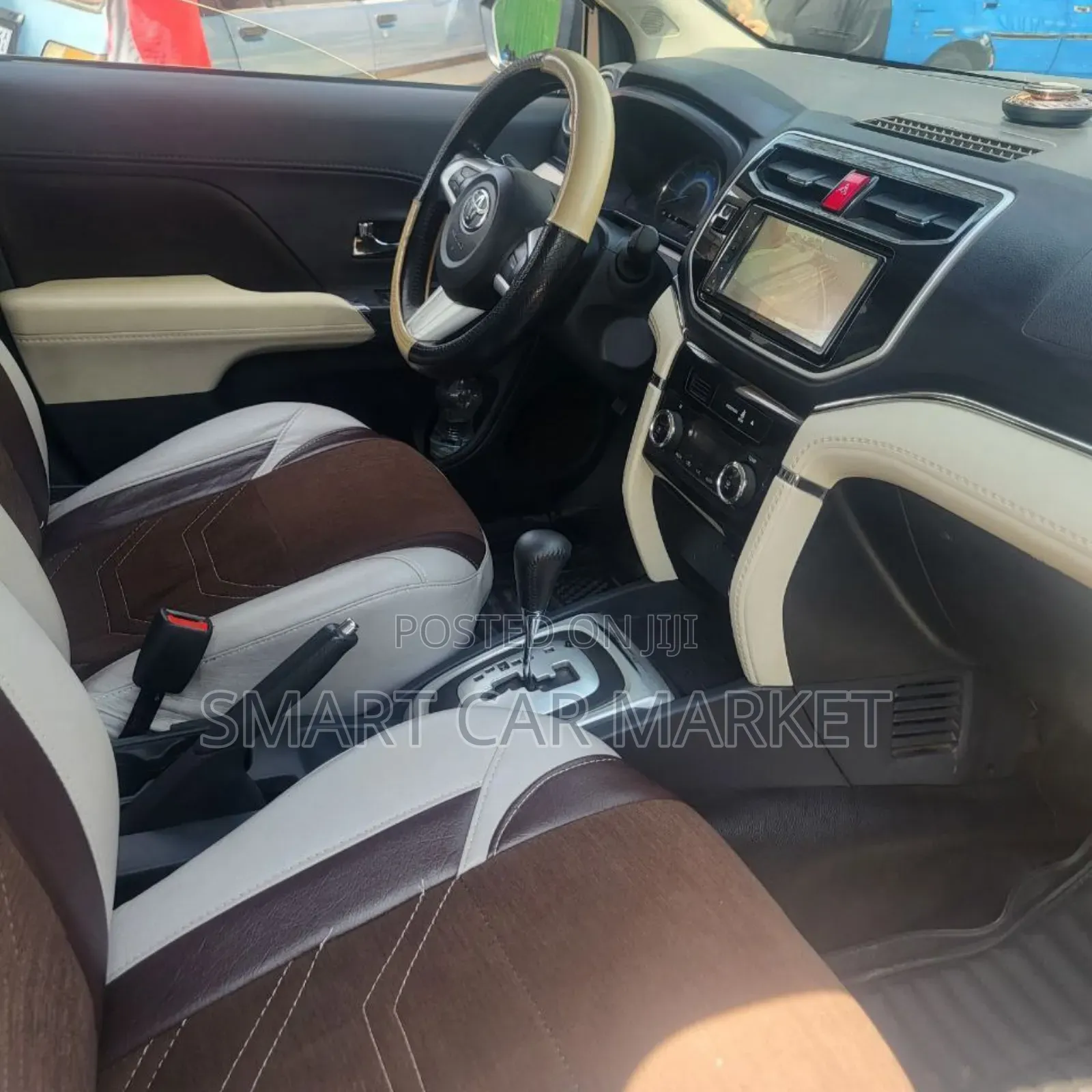 Toyota Rush 2023 Purple