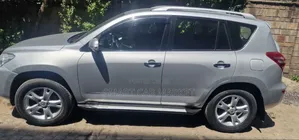 Toyota RAV4 2010 Blue