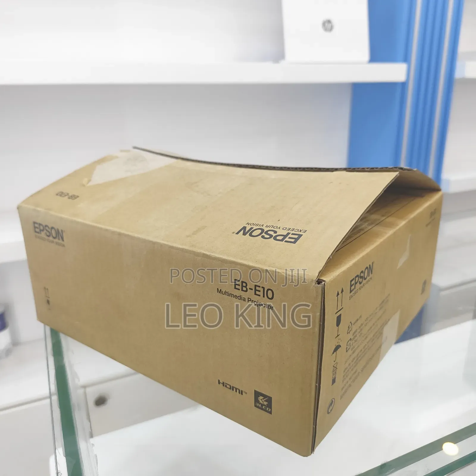 BRND New Epson Eb-E10 Projector With Lumens 3600,Floor and Table