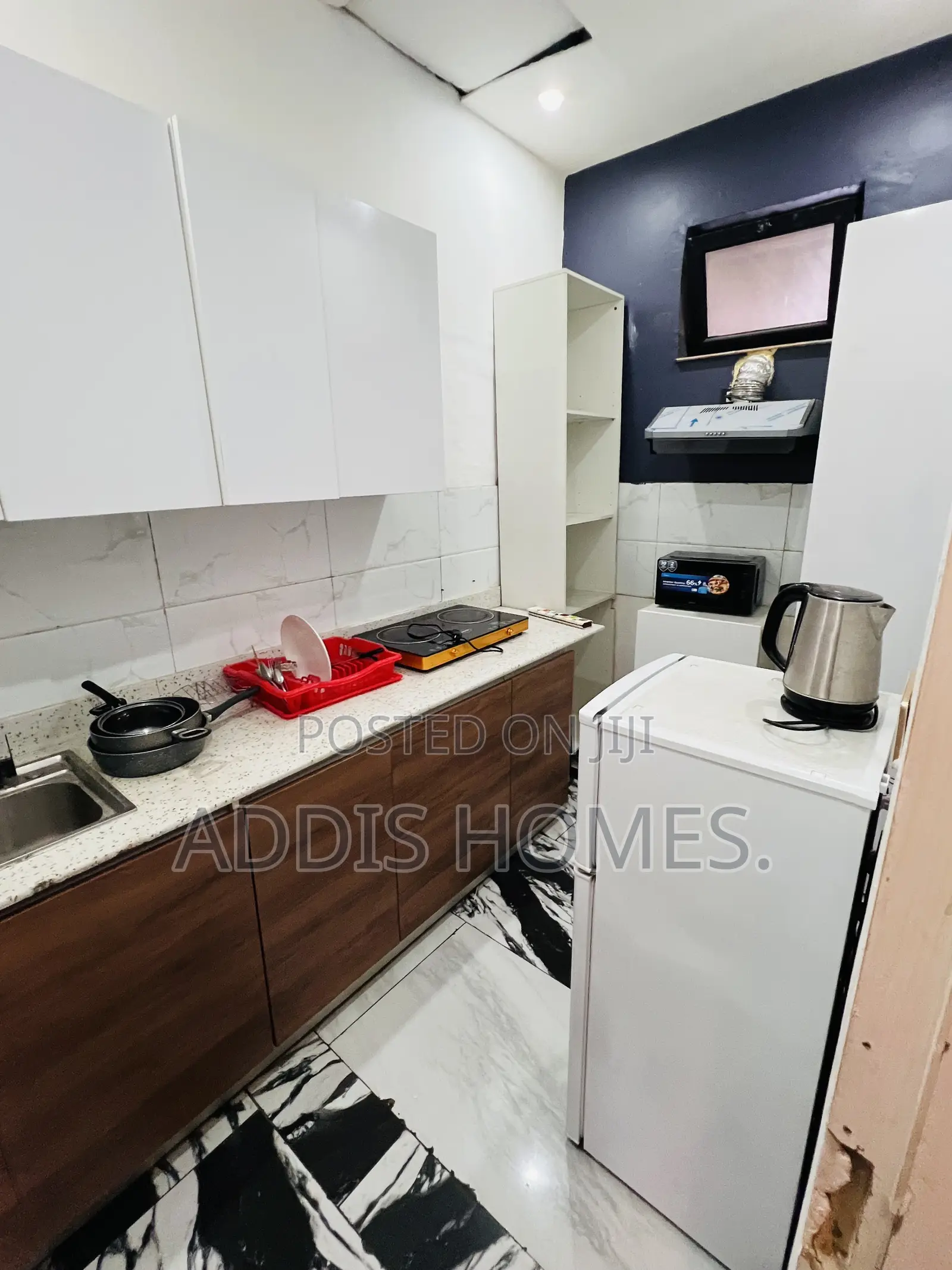 Furnished 2bdrm Apartment in Bole for rent