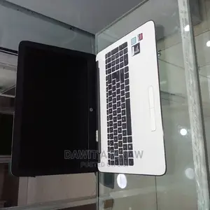 New Laptop HP Stream Notebook 8GB Intel Core I5 HDD 1T