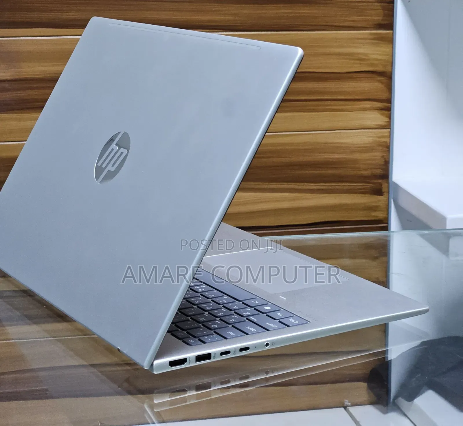 New Laptop HP ProBook 440 16GB Intel Core Ultra 7 SSD 512GB