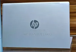 New Laptop HP 16GB Intel Core Ultra 7 SSD 512GB