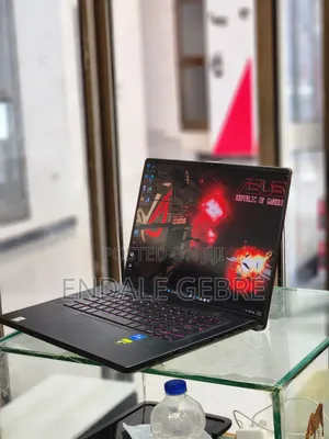 New Laptop Asus ROG Zephyrus G15 16GB Intel Core I7 SSD 512GB