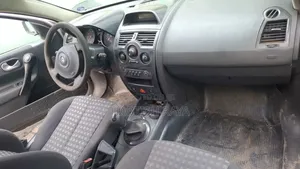 Renault 8 2007 Silver