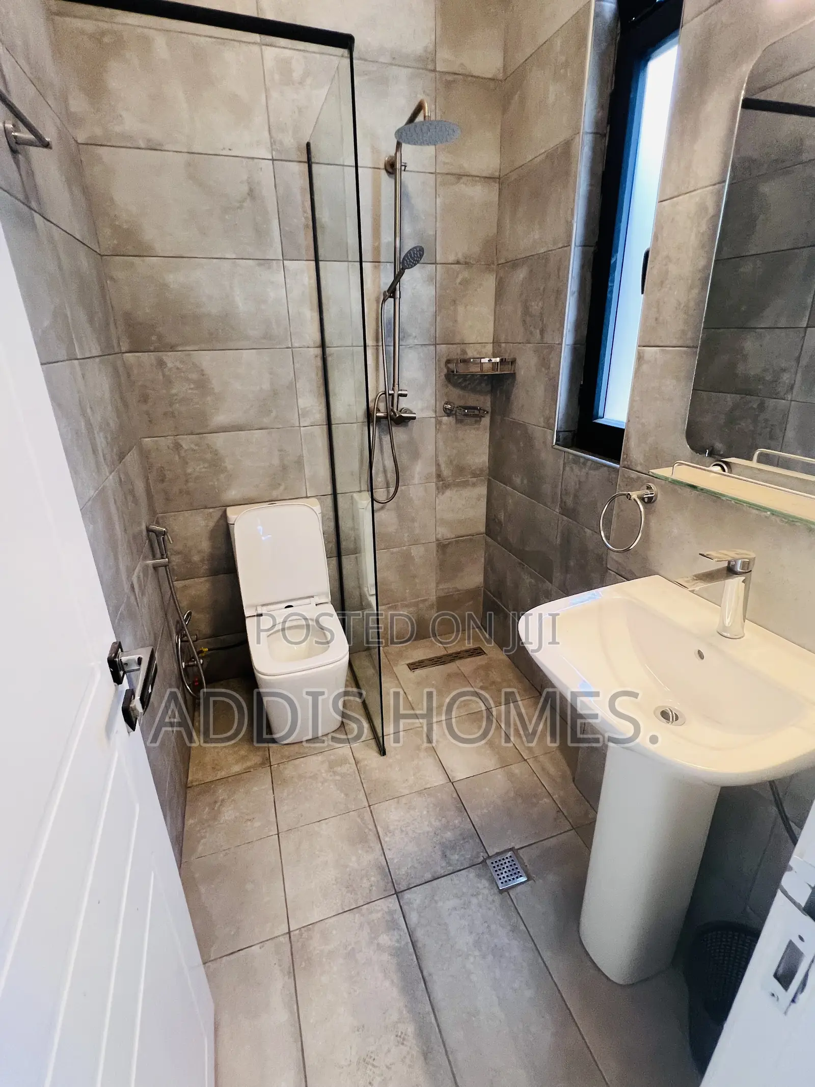 Furnished 2bdrm Apartment in Bole for rent