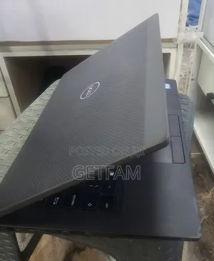 New Laptop Dell Inspiron 15 8GB Intel Core I5 SSD 256GB