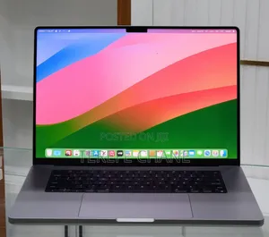 New Laptop Apple MacBook Pro M1 16GB Intel Core i5 SSD 512GB