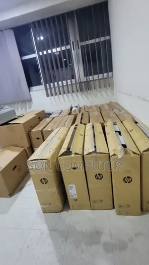 New Desktop Computer HP 200 G4 All-in-One 8GB Intel Core I5 SSD 512GB