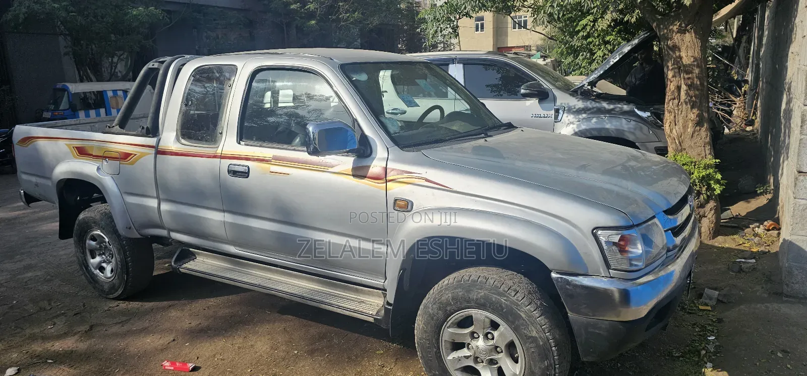 Toyota Hilux 2002 Silver