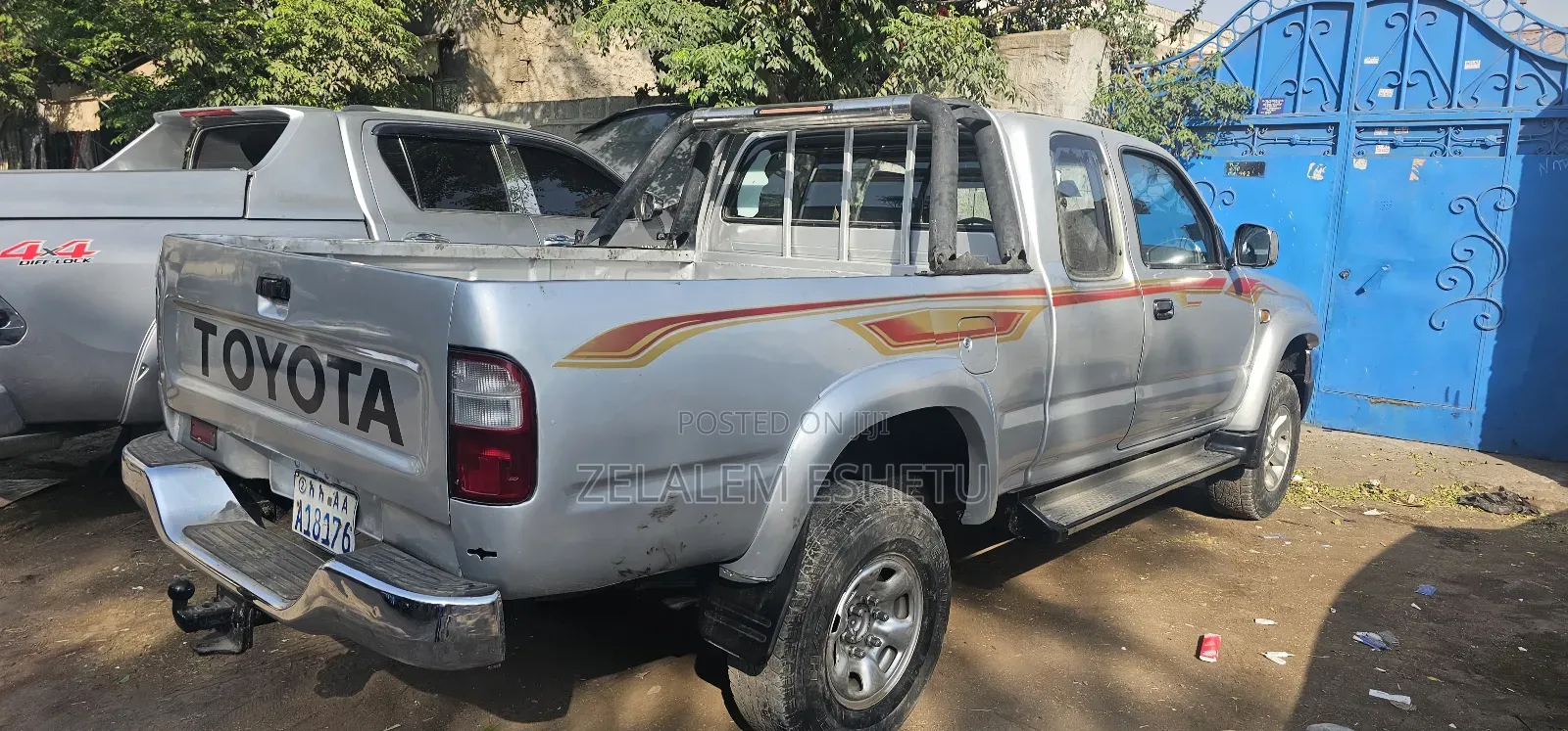 Toyota Hilux 2002 Silver