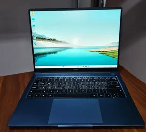 New Laptop 8GB Intel Core I5 SSD 512GB