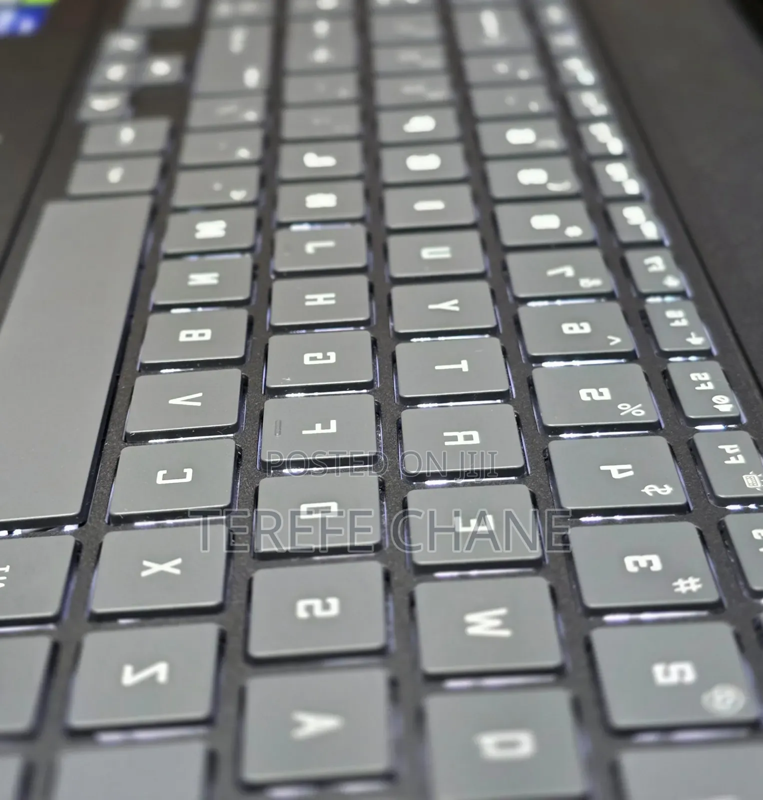 New Laptop Apple MacBook Pro M1 16GB Intel Core I5 SSD 512GB