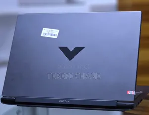 New Laptop Apple MacBook Pro M1 16GB Intel Core I5 SSD 512GB