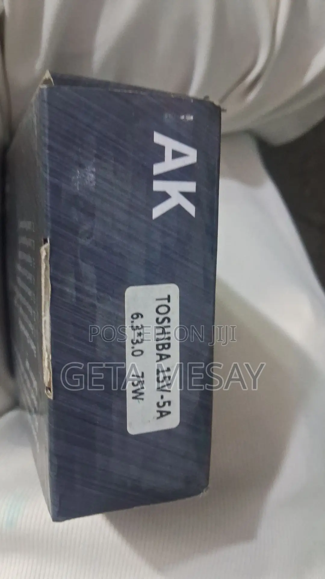 Toshiba 15v 5a 75w Laptop Charger Ac Adapter -(6.3mm Connector)