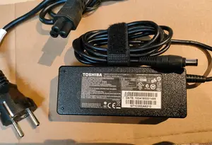 Toshiba 15v 5a 75w Laptop Charger Ac Adapter -(6.3mm Connector)