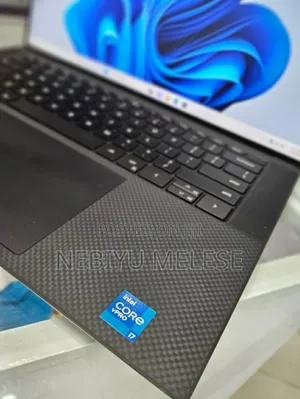 New Laptop Dell Precision 5540 16GB Intel Core I7 SSD 1T