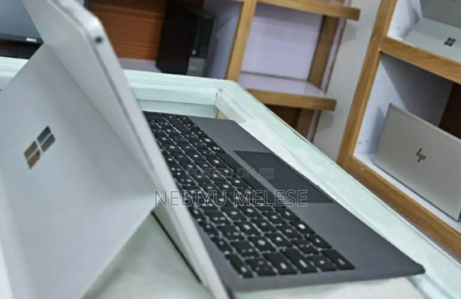 New Laptop Microsoft Surface Pro 7 16GB Intel Core I7 SSD 256GB