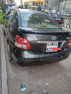 Toyota Belta 2008 Blue