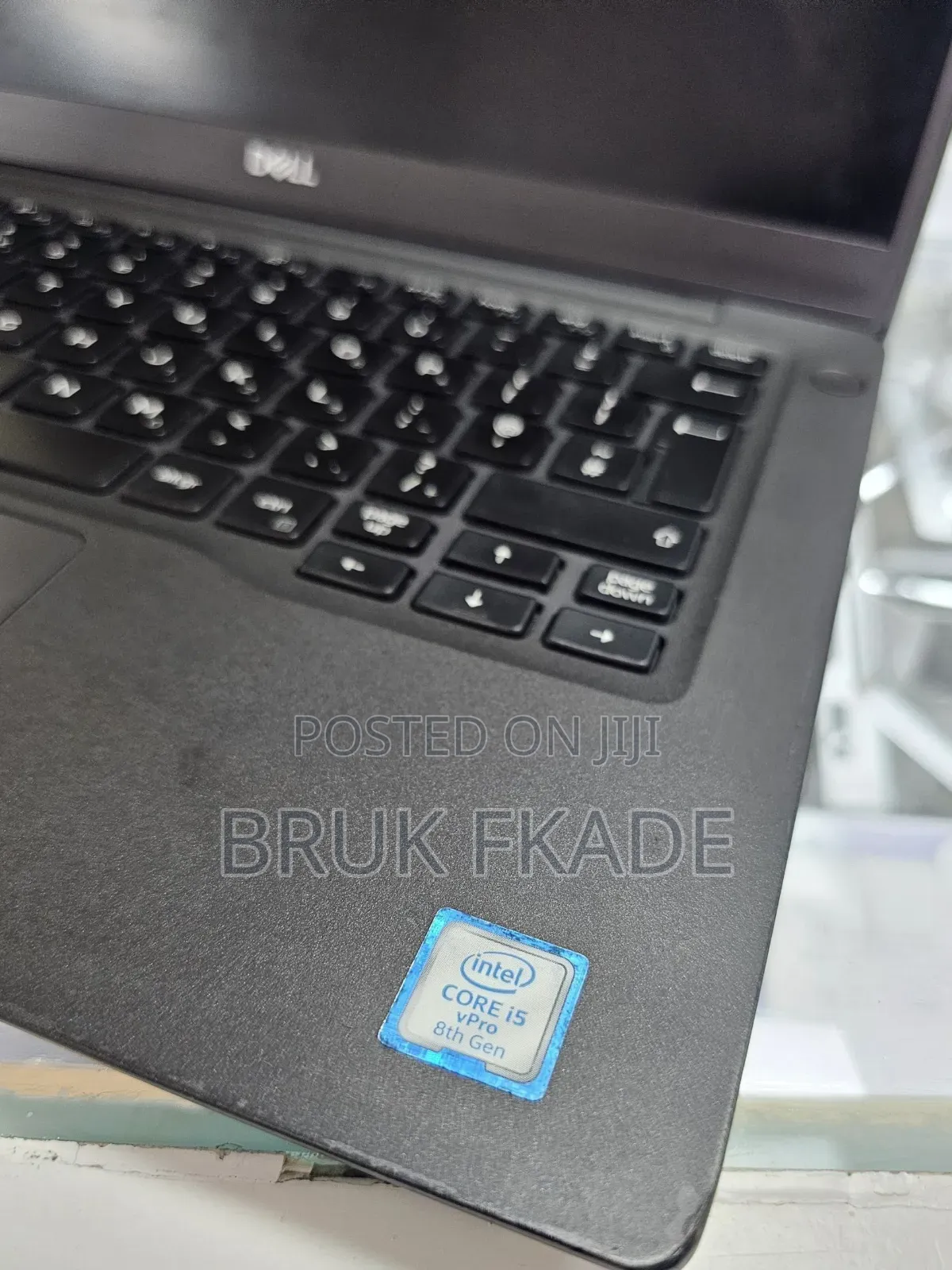 New Laptop Dell Latitude 5310 8GB Intel Core I5 SSD 256GB