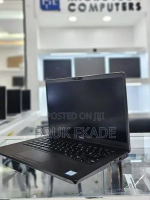 New Laptop Dell Latitude 5310 8GB Intel Core I5 SSD 256GB