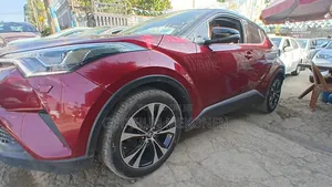 Toyota C-HR 2021 Burgundy