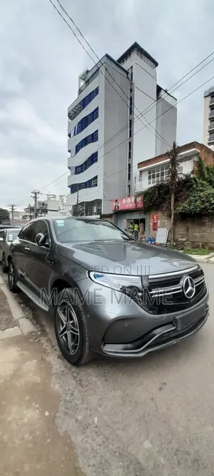 Mercedes-Benz EQC EQC400 4MATIC 2022 Gray