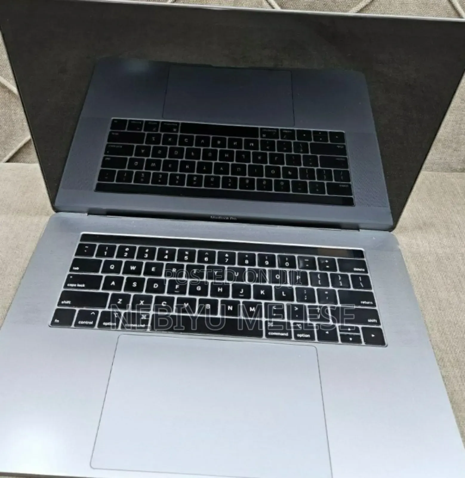 New Laptop Apple MacBook Pro 2019 16GB Intel Core I9 SSD 512GB