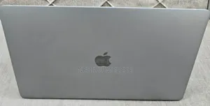 New Laptop Apple MacBook Pro 2019 16GB Intel Core I9 SSD 512GB