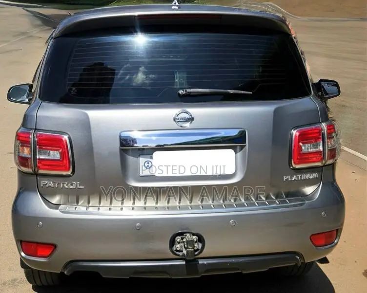 Nissan Patrol 2016 Gold