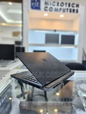 New Laptop Acer 16GB Intel Core Ultra 7 SSD 1T