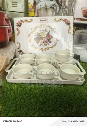 የሾርባ ሴት ማቅረቢያ