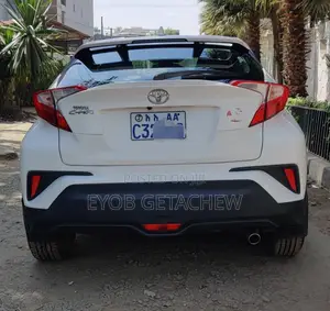 Toyota C-HR 2021 White